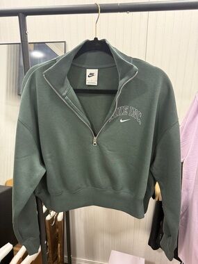 Nike Women's Forest Green Cropped Half-Zip Sweatshirt